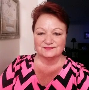 Meet your Posher, Annette